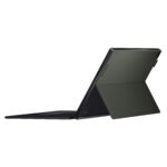 High-resolution OLED display on ASUS ProArt PZ13 HT5306QA-LX402WS