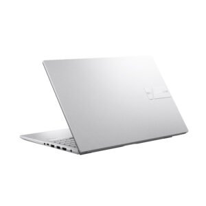 mmersive multimedia experience on ASUS Vivobook 15 with vibrant FHD display and ASUS SonicMaster audio system for movies and music