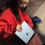 Apple MacBook Air 13-inch M4 (10-core CPU, 10-core GPU) – 24GB/512GB SSD – Sky Blue - Image 8