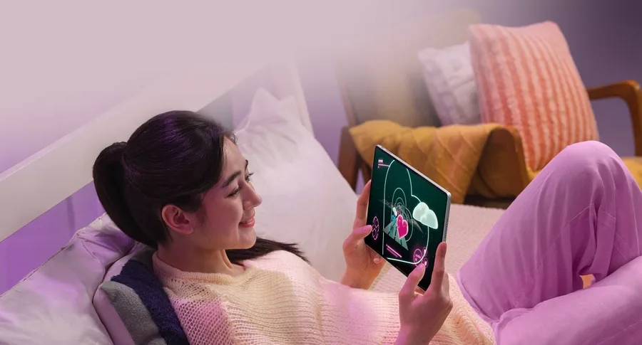 Watching shows in bed on the ASUS Pad